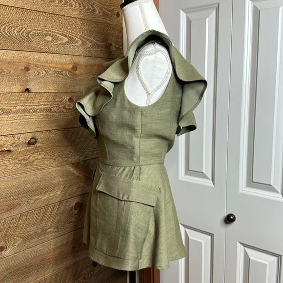 C/MEO Collective Ultirior Top Blouse Green Ruffle Double V-Neck Sleeveless XXS - Picture 6 of 11